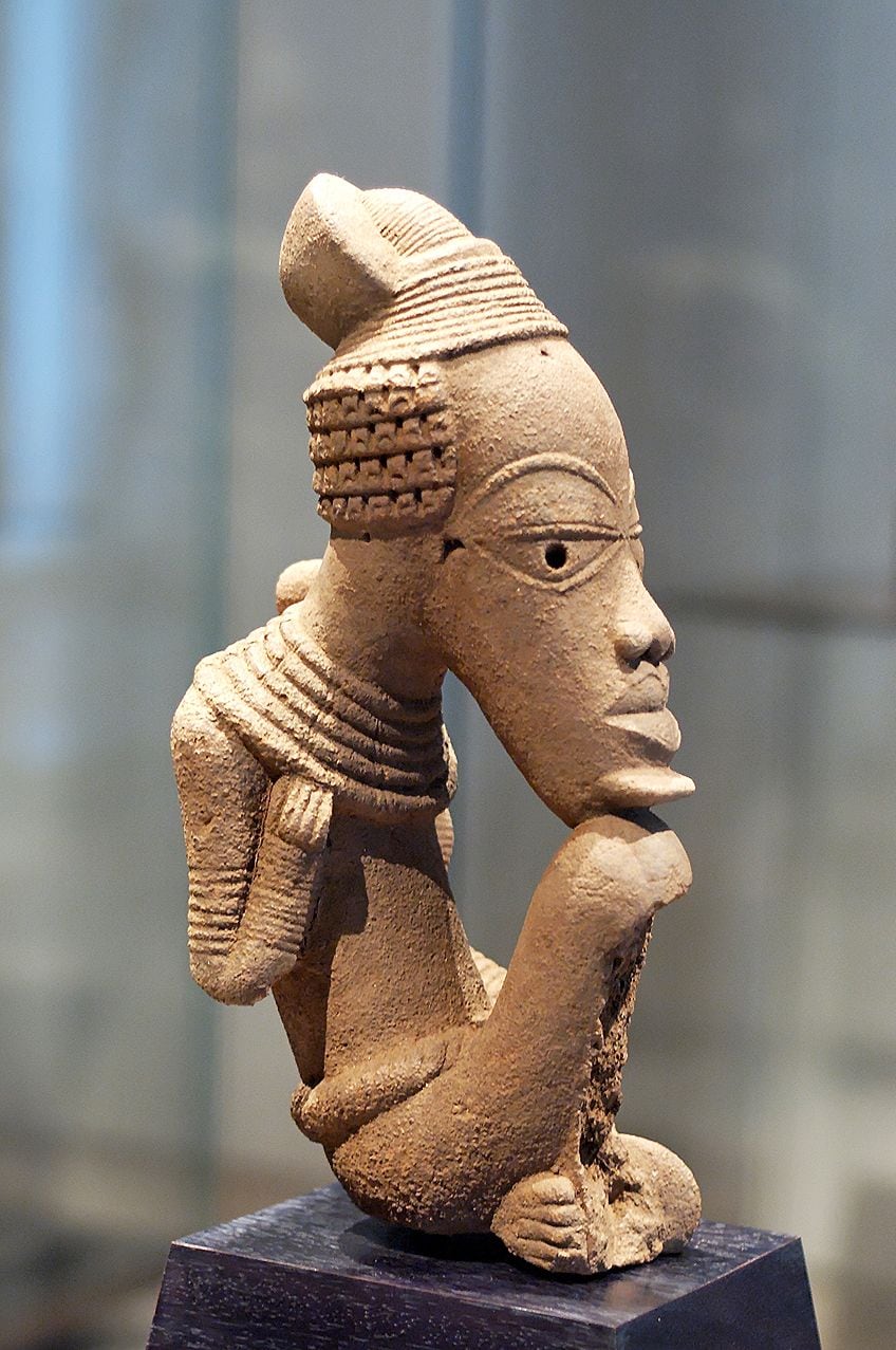 Clay African Sculpture