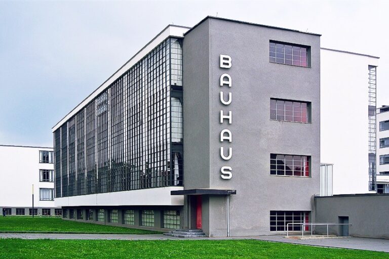 Bauhaus Architecture – Explore Bauhaus Patterns and Designs
