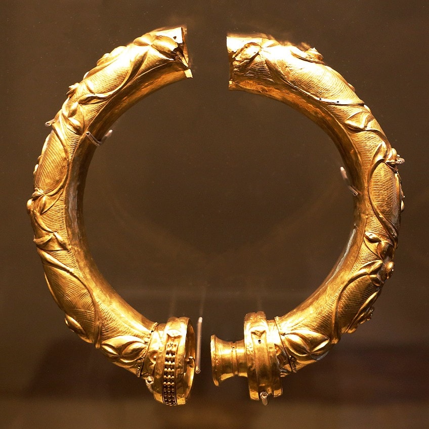 Prehistoric Art Jewelry