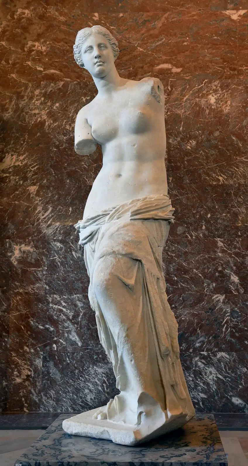 Influential Greek Statues of Women