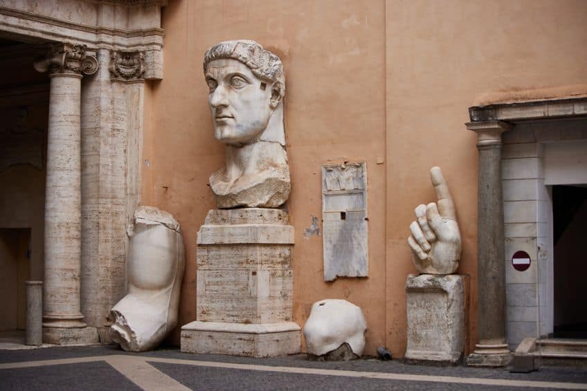What Are Roman Artifacts