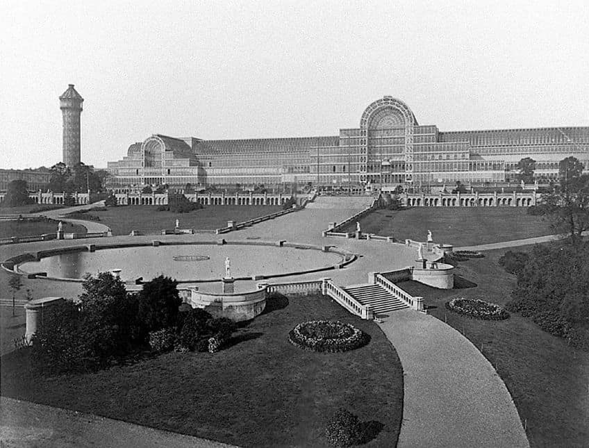The Crystal Palace Architecture