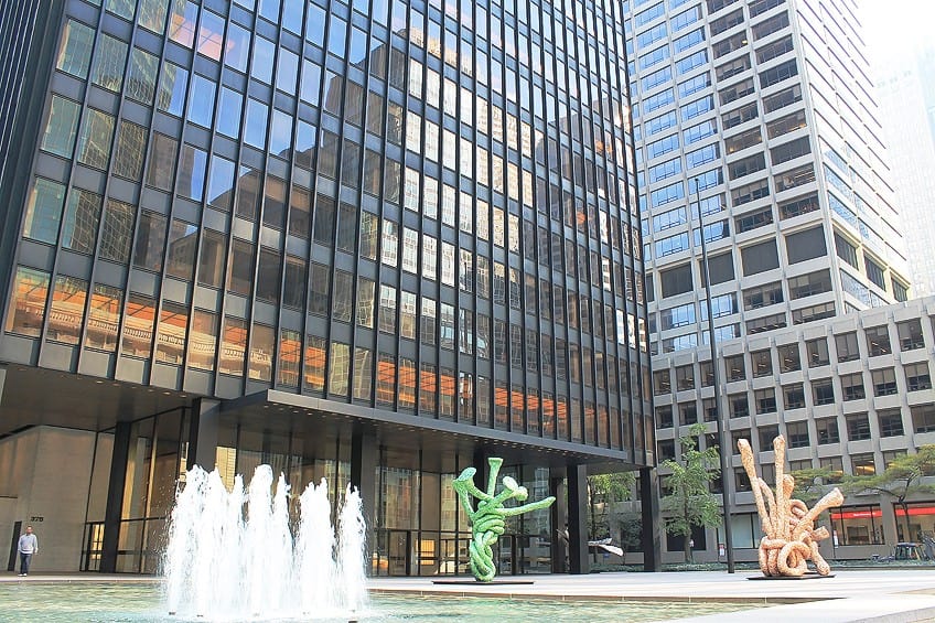 Where Is Seagram Building Plaza