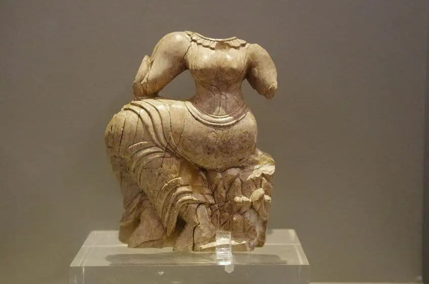 Mycenaean Art Example
