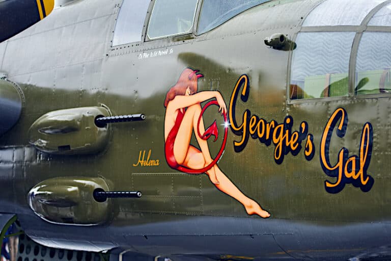 WW2 Nose Art – The History of Military Aviation Art