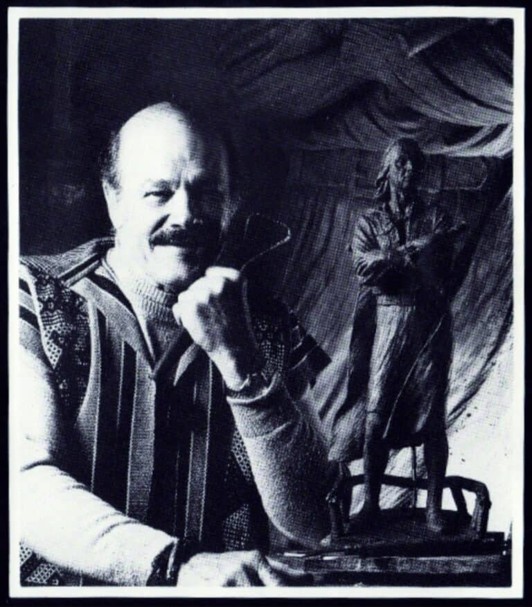 Mario Zamora Alcántara with the model for a Christopher Columbus monument installed in California in 1991.